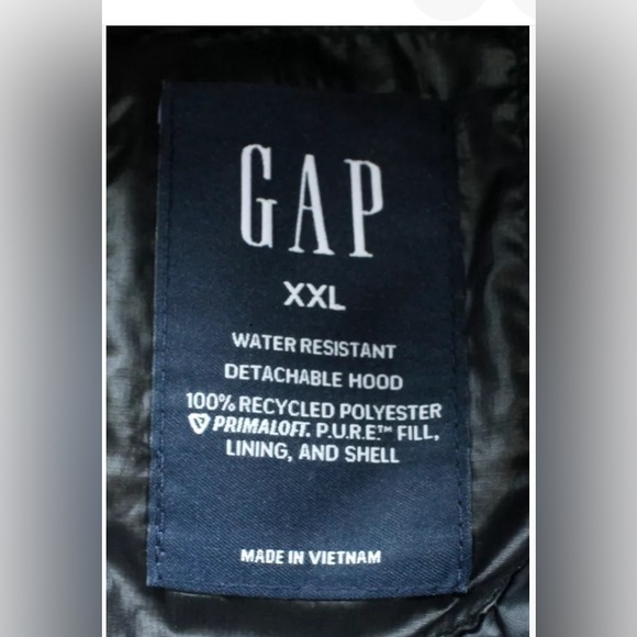 Brand New with Tag . The Gap black Big Cropped Puffer Jacket XXL - Picture 10 of 10